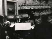 Willem Mengelberg dirigeert te Budapest, 1938. Nederlands Muziek Instituut